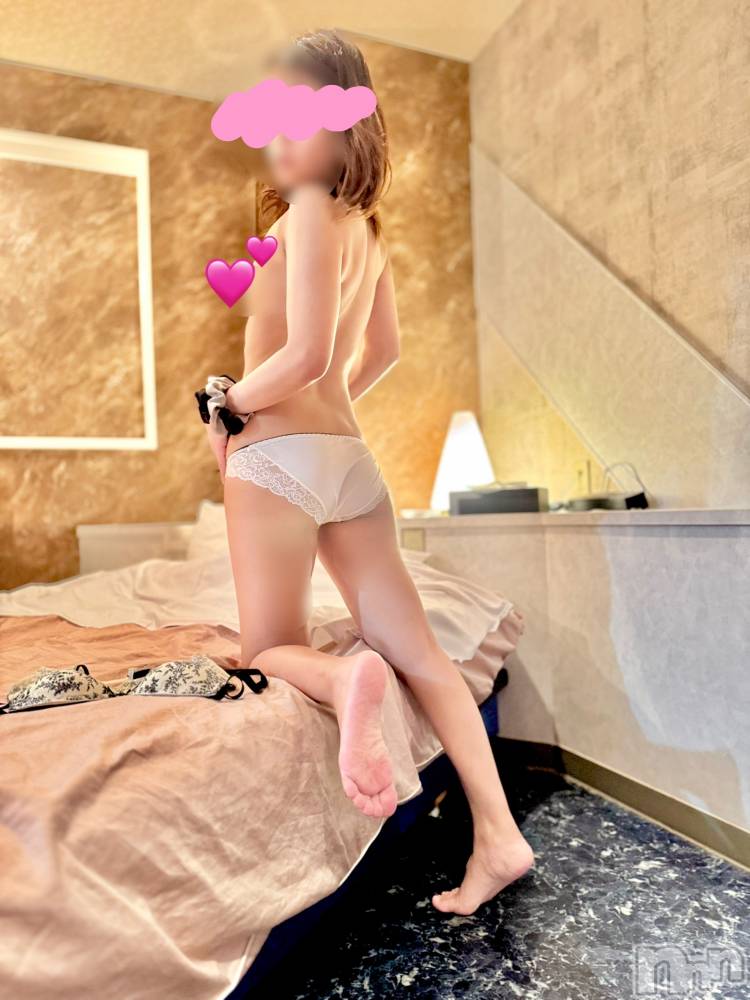 長岡デリヘル長岡人妻市(ナガオカヒトヅマイチ) ななみ★飾らないのに色っぽい。(35)の10月10日写メブログ「追いかけっこ」