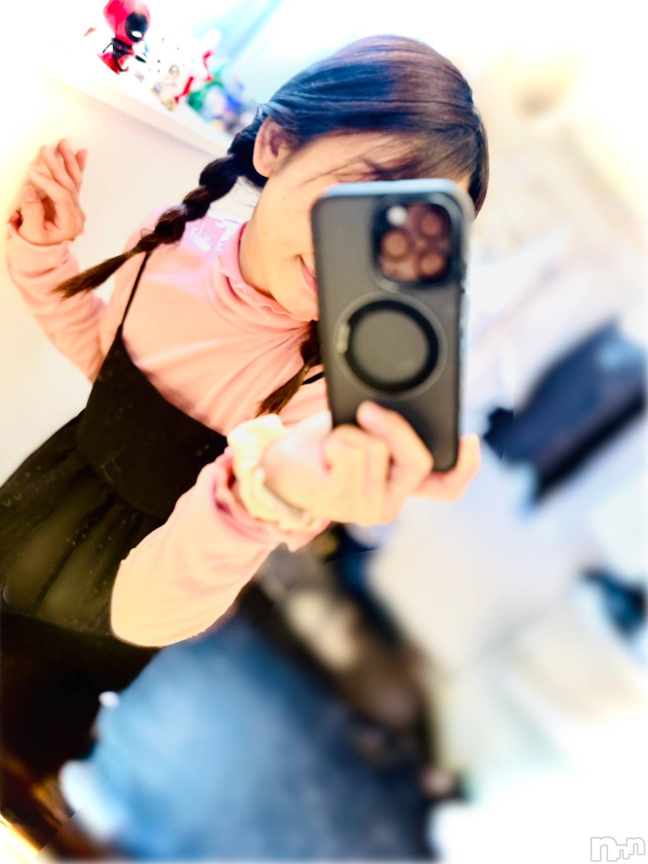 長岡デリヘル長岡人妻市(ナガオカヒトヅマイチ)ななみ★これぞ『素人妻』代表！(35)の2025年4月4日写メブログ「挙手」
