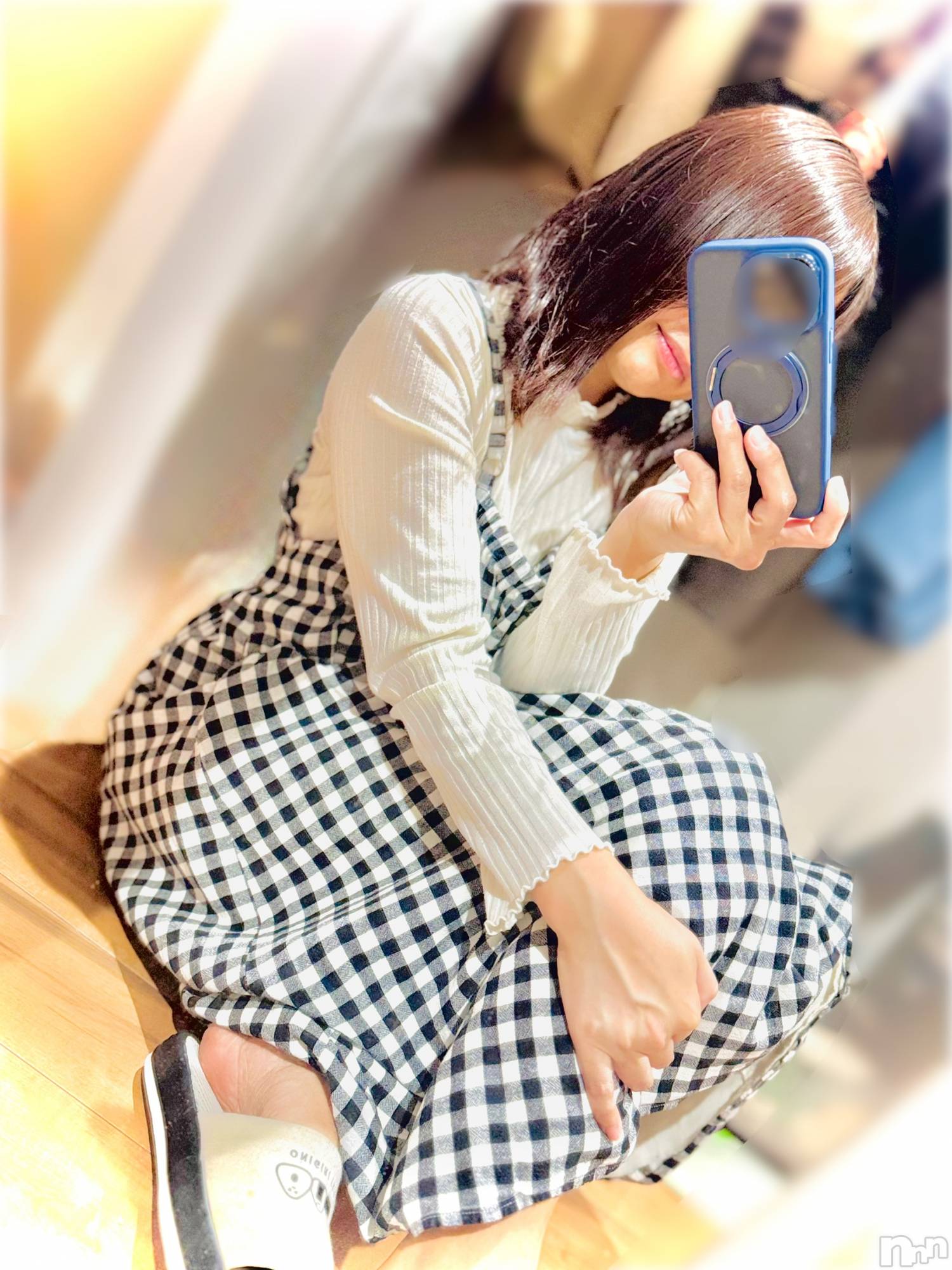 長岡デリヘル長岡人妻市(ナガオカヒトヅマイチ)ななみ★色褪せない『素人感』。(35)の2025年11月22日写メブログ「ちょっ！？待って！？」