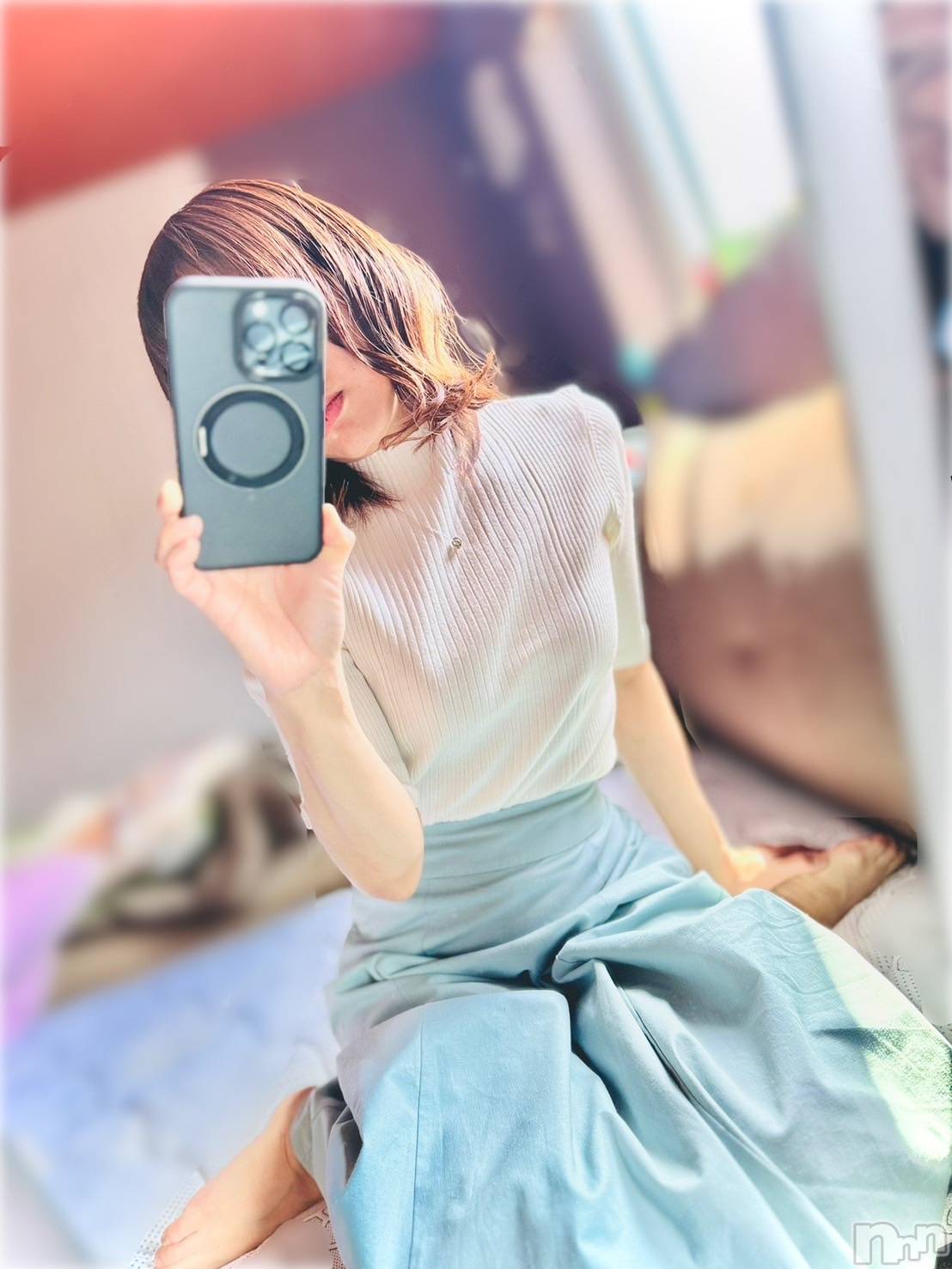 長岡デリヘル長岡人妻市(ナガオカヒトヅマイチ)ななみ★色褪せない『素人感』。(35)の2025年12月29日写メブログ「惹かれる」