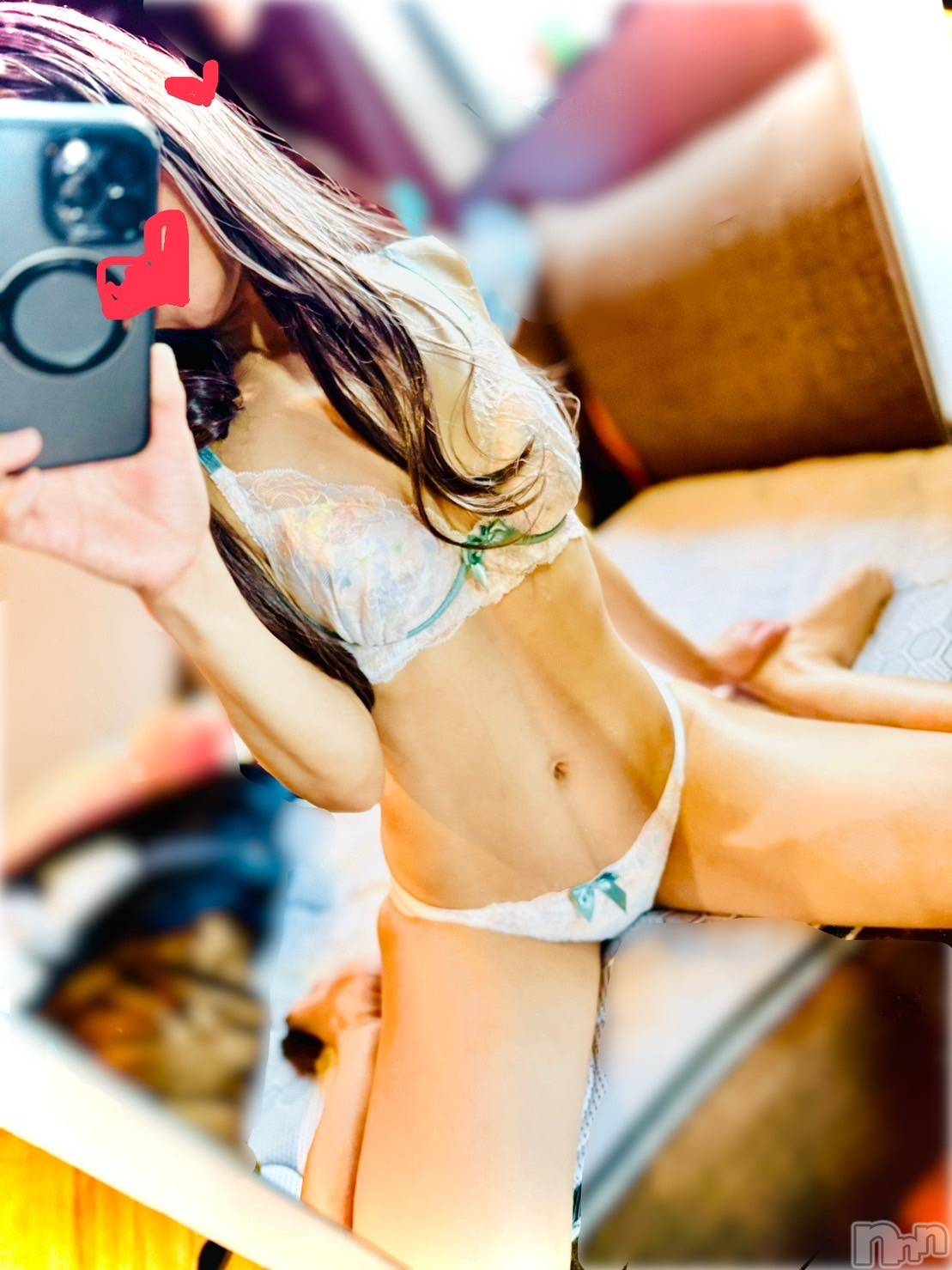 長岡デリヘル長岡人妻市(ナガオカヒトヅマイチ)ななみ★色褪せない『素人感』。(35)の2026年1月13日写メブログ「真っ白」