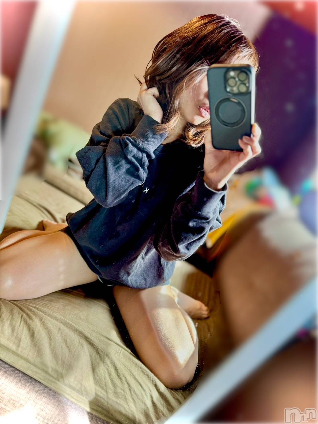 長岡デリヘル長岡人妻市(ナガオカヒトヅマイチ)ななみ★色褪せない『素人感』。(35)の2026年3月7日写メブログ「片手に」