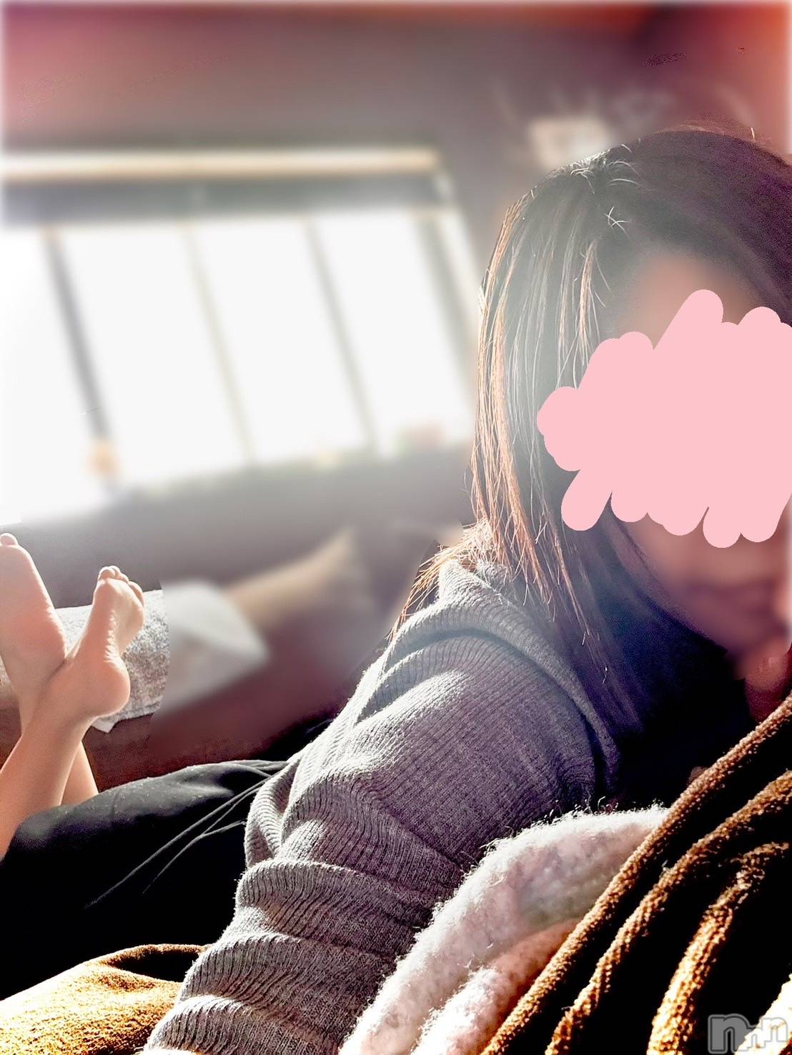 長岡デリヘル長岡人妻市(ナガオカヒトヅマイチ)ななみ★色褪せない『素人感』。(35)の2026年4月16日写メブログ「優柔不断」