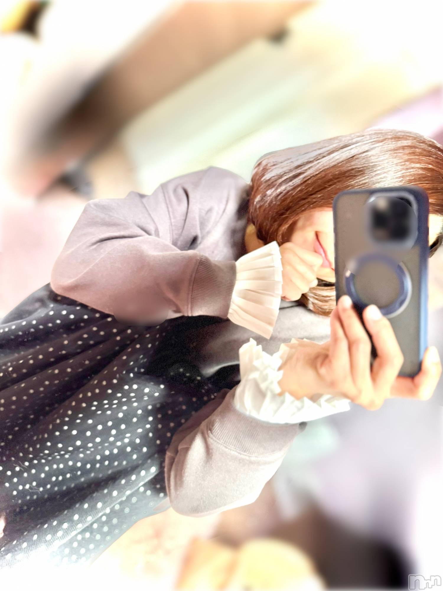 長岡デリヘル長岡人妻市(ナガオカヒトヅマイチ)ななみ★色褪せない『素人感』。(35)の2026年4月21日写メブログ「雨宿り☔️」