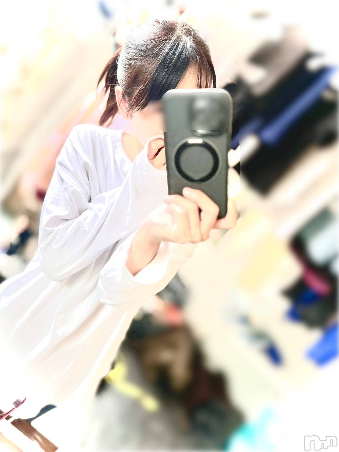 長岡デリヘル長岡人妻市(ナガオカヒトヅマイチ)ななみ★色褪せない『素人感』。(35)の2026年5月2日写メブログ「ひーぃ😱」
