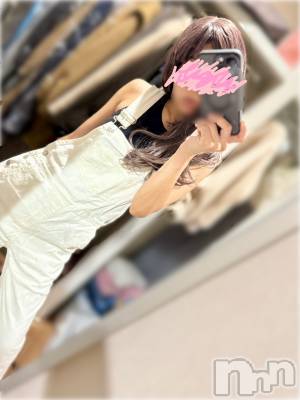 長岡デリヘル 長岡人妻市(ナガオカヒトヅマイチ) ななみ★色褪せない『素人感』。(35)の10月18日写メブログ「紫？黄色？」