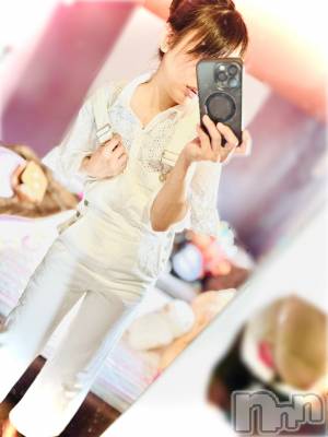 長岡デリヘル 長岡人妻市(ナガオカヒトヅマイチ) ななみ★色褪せない『素人感』。(35)の4月25日写メブログ「今日は２１時からの出勤です🧡」