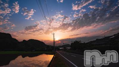 長岡デリヘル 長岡人妻市(ナガオカヒトヅマイチ) ななみ★色褪せない『素人感』。(35)の5月8日写メブログ「頭隠して～」