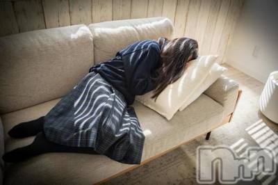 長岡デリヘル 長岡人妻市(ナガオカヒトヅマイチ) ななみ★色褪せない『素人感』。(35)の6月1日写メブログ「何派？」