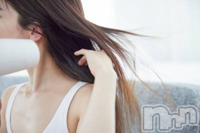 長岡デリヘル 長岡人妻市(ナガオカヒトヅマイチ) ななみ★色褪せない『素人感』。(35)の6月19日写メブログ「どうしよう」