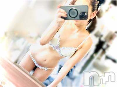 長岡デリヘル 長岡人妻市(ナガオカヒトヅマイチ) ななみ★色褪せない『素人感』。(35)の10月11日写メブログ「受け入れています🥰」