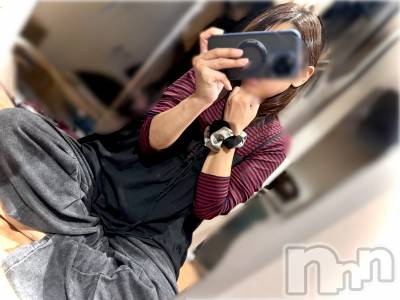 長岡デリヘル 長岡人妻市(ナガオカヒトヅマイチ) ななみ★色褪せない『素人感』。(35)の8月31日写メブログ「寂しい🚗」