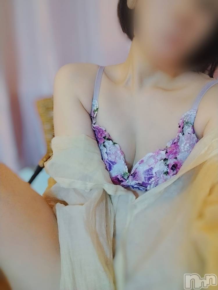 新潟デリヘル人妻楼　新潟店(ヒトヅマロウ　ニイガタテン) 美園(33)の8月13日写メブログ「〇〇鑑賞」