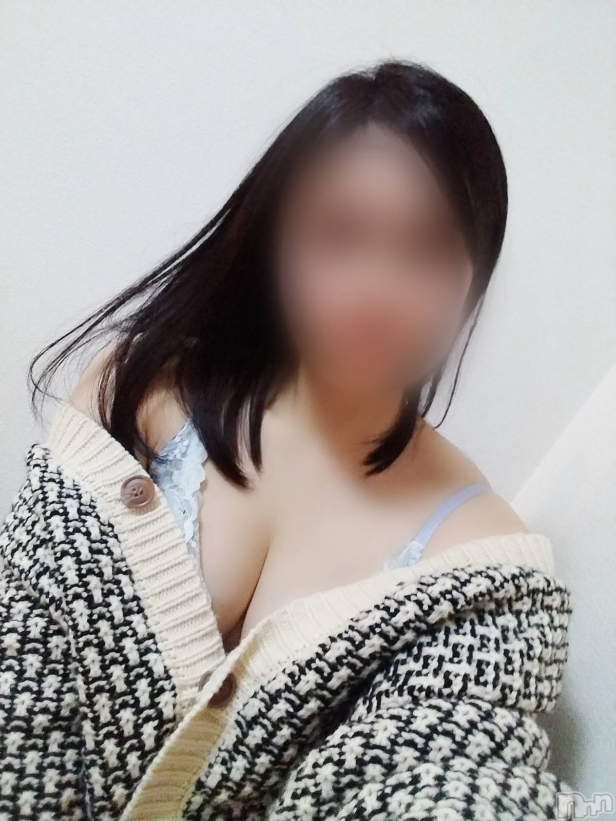 新潟人妻デリヘル人妻楼　新潟店(ヒトヅマロウ　ニイガタテン)美園(32)の2025年2月24日写メブログ「ずーっと硬いのもの」