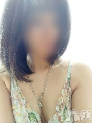 新潟人妻デリヘル 人妻楼　新潟店(ヒトヅマロウ　ニイガタテン) 美園(32)の3月29日写メブログ「我慢して」