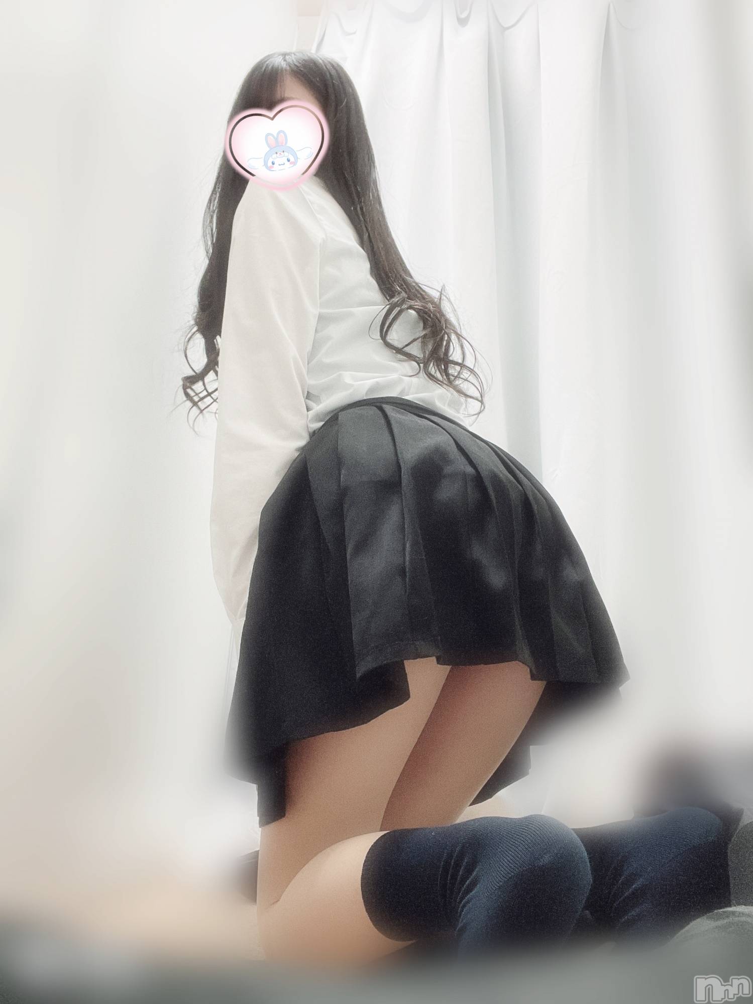 新潟手コキCherish Amulet(チェリッシュ アミュレット)てんか(22)の2023年2月3日写メブログ「パンチラ覗きにきたの？」