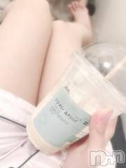新潟手コキsleepy girl(スリーピーガール) いぶちゃん(18)の6月26日写メブログ「こんばんは☕️」
