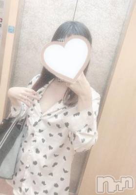 新潟手コキ sleepy girl(スリーピーガール) いぶちゃん(18)の7月4日写メブログ「こんばんは🌃」