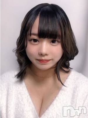ありさ◇18歳！ドMなGカップ(18) 身長155cm、スリーサイズB100(G以上).W56.H87。上越デリヘル AZUL(アズール)在籍。