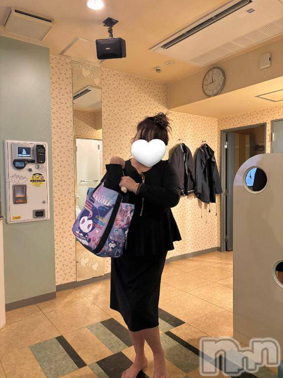 新潟人妻デリヘル熟女の風俗 最終章(ジュクジョノフウゾクサイシュウショウ) りょう(49)の12月14日写メブログ「Hさん❤️心が踊るくらい楽しい時間をありがとうございました」