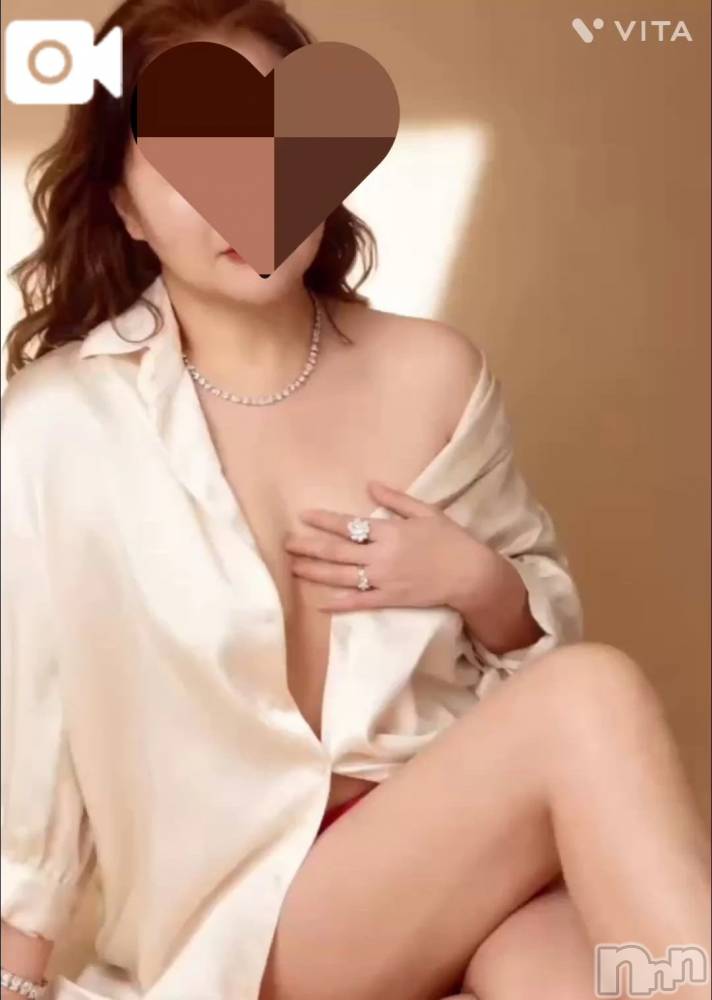 新潟デリヘル熟女の風俗 最終章(ジュクジョノフウゾクサイシュウショウ) りょう(49)の11月16日写メブログ「心地良くて二度寝からの生還」