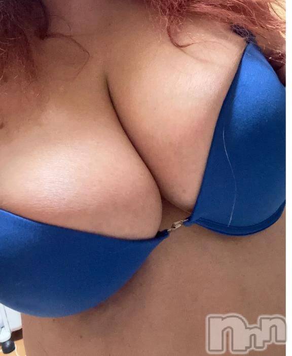 新潟デリヘル熟女の風俗 最終章(ジュクジョノフウゾクサイシュウショウ) りょう(49)の11月21日写メブログ「乳首舐めからの‥💋ご褒美」