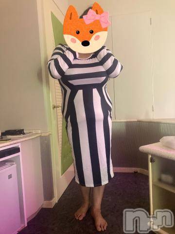 新潟人妻デリヘル熟女の風俗 最終章(ジュクジョノフウゾクサイシュウショウ)りょう(49)の2023年10月9日写メブログ「ゆきタンへL💖御礼」