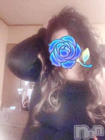 新潟人妻デリヘル熟女の風俗 最終章(ジュクジョノフウゾクサイシュウショウ)りょう(49)の2023年12月18日写メブログ「昼間15時から今日は出勤ざんす」