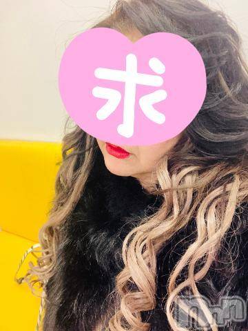 新潟人妻デリヘル熟女の風俗 最終章(ジュクジョノフウゾクサイシュウショウ)りょう(49)の2023年12月23日写メブログ「急ですが本日13時から出勤します😊」