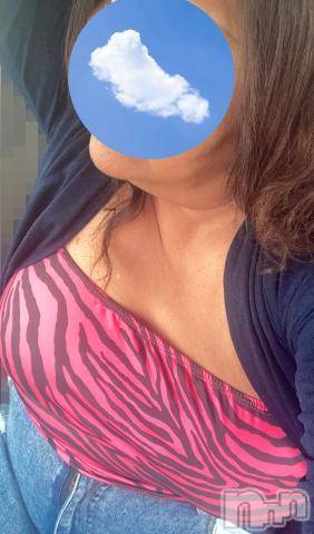 新潟人妻デリヘル熟女の風俗 最終章(ジュクジョノフウゾクサイシュウショウ)りょう(49)の2024年6月18日写メブログ「ドピュとイキたい❓」