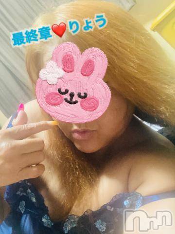 新潟人妻デリヘル熟女の風俗 最終章(ジュクジョノフウゾクサイシュウショウ)りょう(49)の2024年7月10日写メブログ「改めて寝巻き姿で失礼」