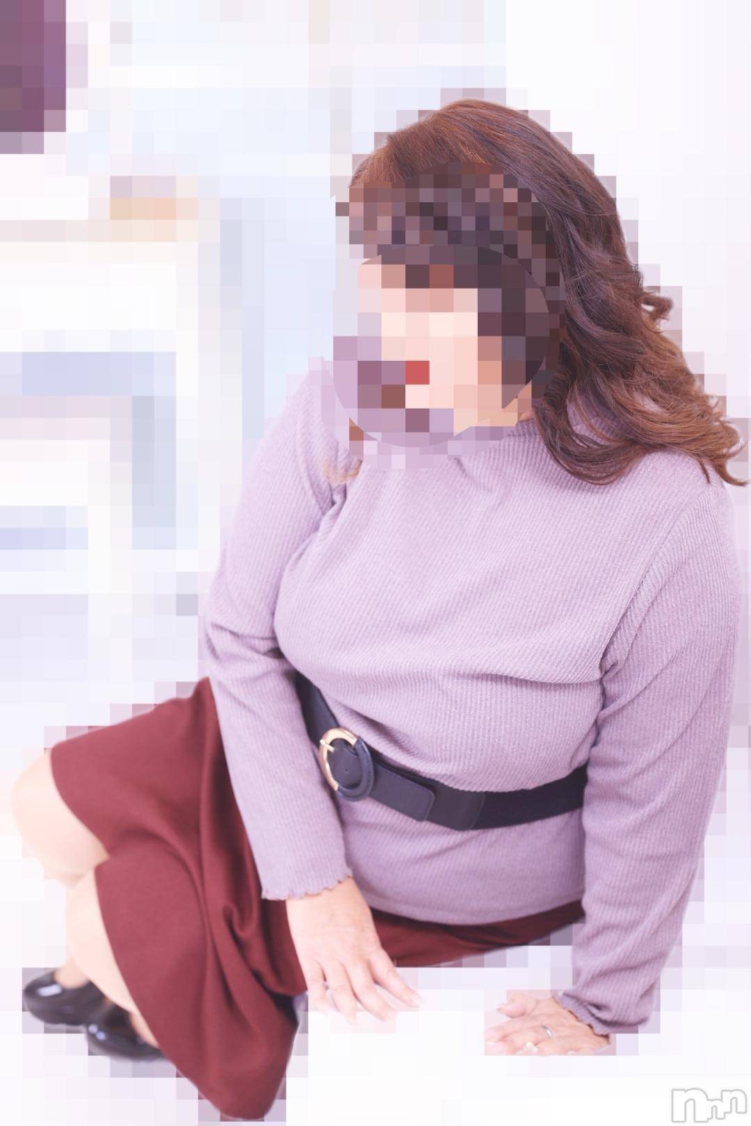 新潟人妻デリヘル熟女の風俗 最終章(ジュクジョノフウゾクサイシュウショウ)りょう(49)の2024年11月12日写メブログ「誘惑なひとときを貴男と共に」