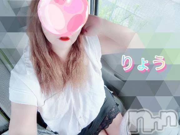 新潟人妻デリヘル熟女の風俗 最終章(ジュクジョノフウゾクサイシュウショウ)りょう(49)の2025年9月12日写メブログ「白シャツにスカート」