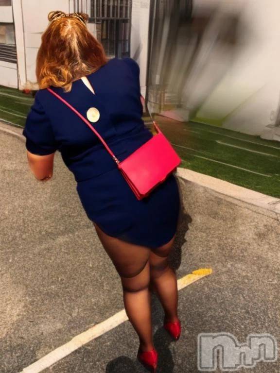 新潟デリヘル熟女の風俗 最終章(ジュクジョノフウゾクサイシュウショウ)りょう(49)の2025年11月6日写メブログ「熟女の柔らかい肉体に包まれて」