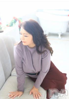 新潟人妻デリヘル 熟女の風俗 最終章(ジュクジョノフウゾクサイシュウショウ) りょう(49)の10月18日写メブログ「久しぶりに皆さんに会える日が来たよー」