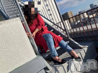新潟人妻デリヘル 熟女の風俗 最終章(ジュクジョノフウゾクサイシュウショウ) りょう(49)の11月10日写メブログ「１４日事前予約のあなた様」