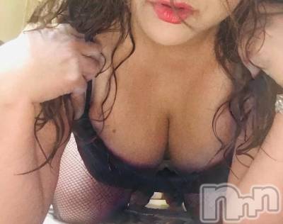 新潟デリヘル 熟女の風俗 最終章(ジュクジョノフウゾクサイシュウショウ) りょう(49)の10月30日写メブログ「🍁秋の夜🌙ぬくもりの余韻を」