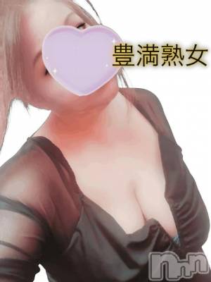 新潟デリヘル 熟女の風俗 最終章(ジュクジョノフウゾクサイシュウショウ) りょう(49)の10月31日写メブログ「🍁寒い朝‥あなたを想って」