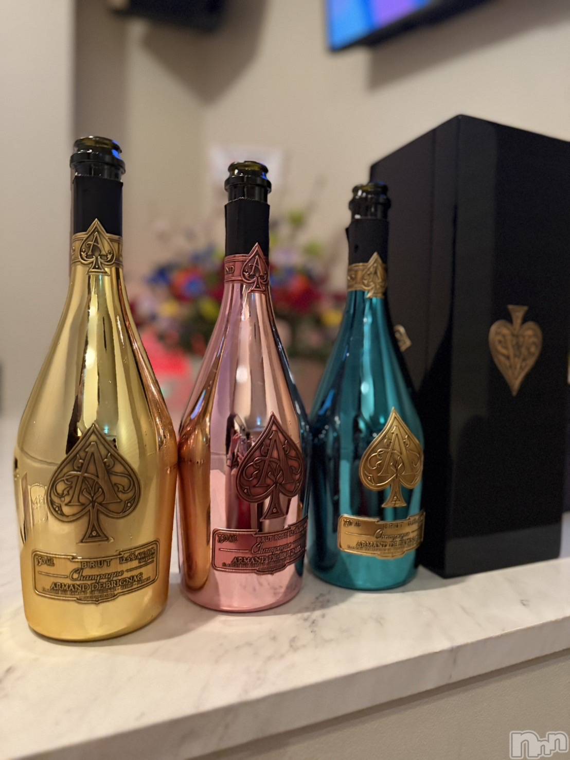 ��Į����Х��顦�����CLUB MIMOSA(����֥ߥ⥶) ��2026ǯ2��4���̥�֥��������Ӥ������줤��