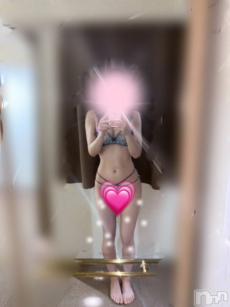 新潟デリヘルNICE-ナイス-(ナイス) えれな　美脚美乳美尻モデル系(25)の2月23日写メブログ「遊んでね❤️」