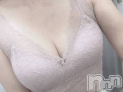 新潟デリヘル NICE-ナイス-(ナイス) えれな　美脚美乳美尻モデル系(25)の5月12日写メブログ「π」