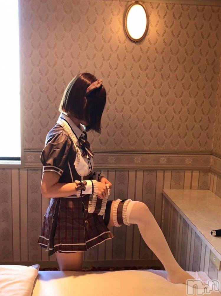 上越デリヘルRICHARD（リシャール）(リシャール) 鳴沢ちひろ(22)の11月4日写メブログ「この足で」