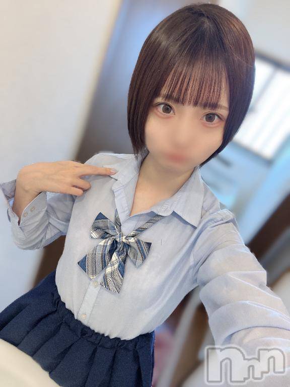 上越デリヘルRICHARD（リシャール）(リシャール) 鳴沢ちひろ(22)の4月15日写メブログ「隙間なく🐱」
