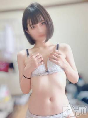 上越デリヘル RICHARD（リシャール）(リシャール) 鳴沢ちひろ(22)の10月13日写メブログ「⛄️🤍◯◯デビュー」