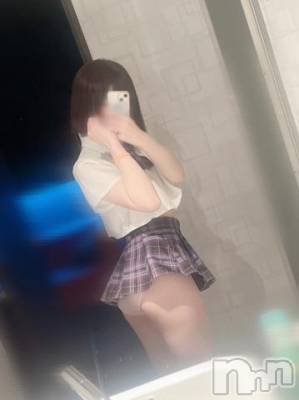 上越デリヘル RICHARD（リシャール）(リシャール) 鳴沢ちひろ(22)の10月14日写メブログ「⛄️💙短すぎて露出」