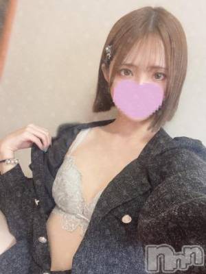 上越デリヘル RICHARD（リシャール）(リシャール) 鳴沢ちひろ(22)の4月4日写メブログ「⛄️🤍隠れてるから内緒で」