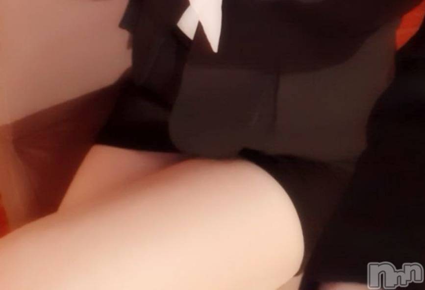 上越人妻デリヘルらぶ妻　～新潟の人妻が集う店～(ラブツマ) 早川れい★激エロ美魔女(39)の5月2日写メブログ「お身体委ねてみない？❤」