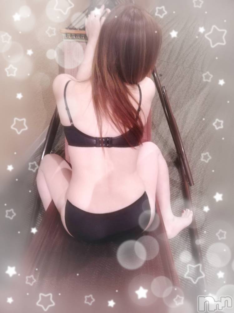 上越人妻デリヘルらぶ妻　～新潟の人妻が集う店～(ラブツマ) 早川れい★激エロ美魔女(39)の3月1日写メブログ「この指と～まれ☝☝」