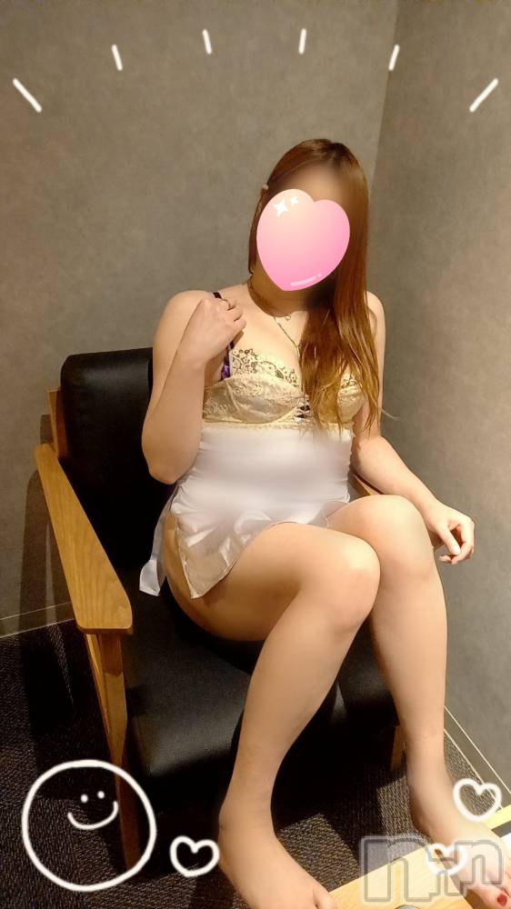 上越人妻デリヘルらぶ妻　～新潟の人妻が集う店～(ラブツマ) 早川れい★激エロ美魔女(39)の5月20日写メブログ「お身体に添えれるハンド👐」