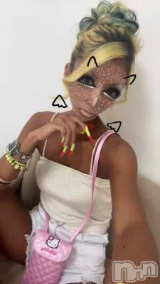 Ϥ